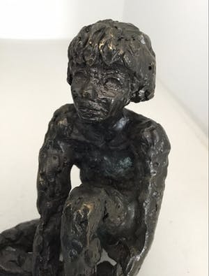 Astrid Veldhuyzen-Koppen - Sculptuur “ In gedachten “ kopen? Bied vanaf 45!