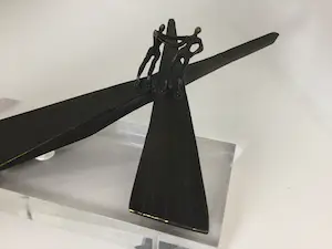 Corry Ammerlaan - Sculptuur “ OP SCHEIDING VAN WEGEN “ kopen? Bied vanaf 1!