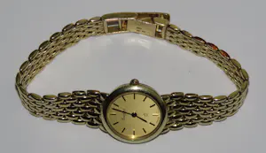 Gouden dames polshorloge van het merk Bouchard, 14 karaat kopen? Bied vanaf 2350!