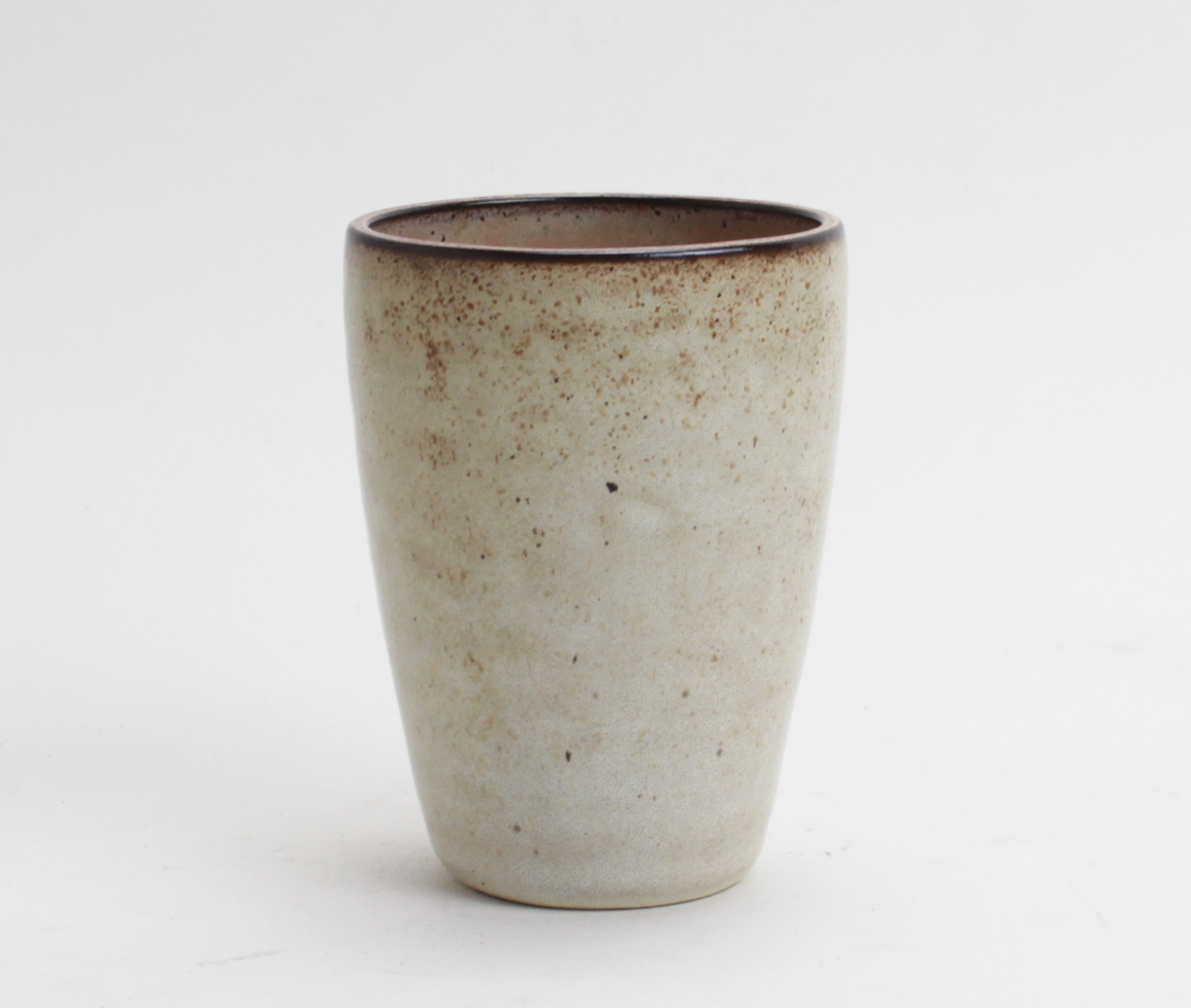 Potterie Ravelli - handgedraaid vaasje kopen? Bied vanaf 5!