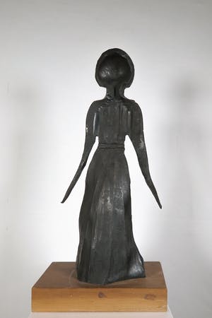 Niet of onleesbaar gesigneerd - IJzeren beeld op houten voet kopen? Bied vanaf 1!