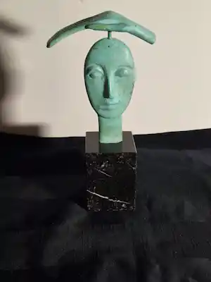 Isabel Ruys-Dudok van Heel - Gepatineerd bronzen beeld. vendu pour 85€ !