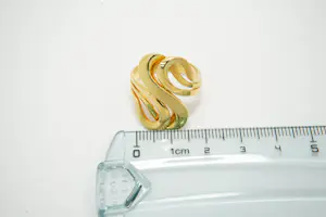 49- Aparte "golvend" vormgegeven hoog gehalte 22 Krt gouden fantasie ring kopen? Bied vanaf 340!