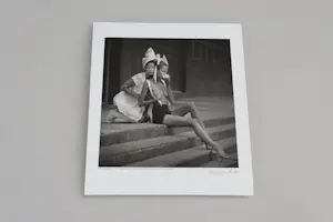 Dasha & Mari - 'Melkmeisjes' (2017) kopen? Bied vanaf 50!