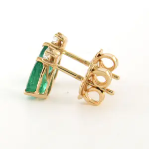 18k roségouden oorbellen met smaragd en briljant geslepen diamant 0.08ct kopen? Bied vanaf 440!