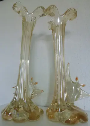 Niet of onleesbaar gesigneerd - Murano Glas - Pair of transparent Vases with Fish (Soliflore) - Glas kopen? Bied vanaf 1!