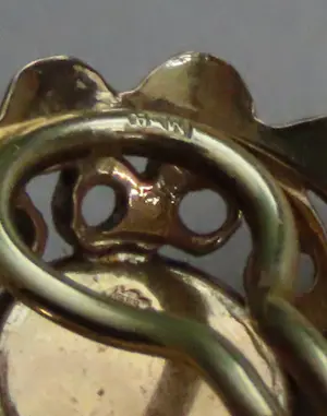 Antieke 14 karaat gouden oorbellen met facet geslepen granaat stenen kaufen? Bieten Sie von 395!