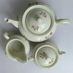 N.V. Porselein- en Tegelfabriek Mosa - Mosa Maastricht - Theeservies kopen? Bied vanaf 40!