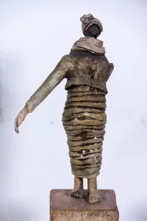 Jikke van de Waal-Bijma - Keramiek, Lot van 7 beelden (Figuren) kopen? Bied vanaf 250!