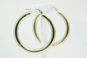 69- Groot en zo goed als nieuw paar 14krt geel-gouden oorringen - Creolen kopen? Bied vanaf 190!