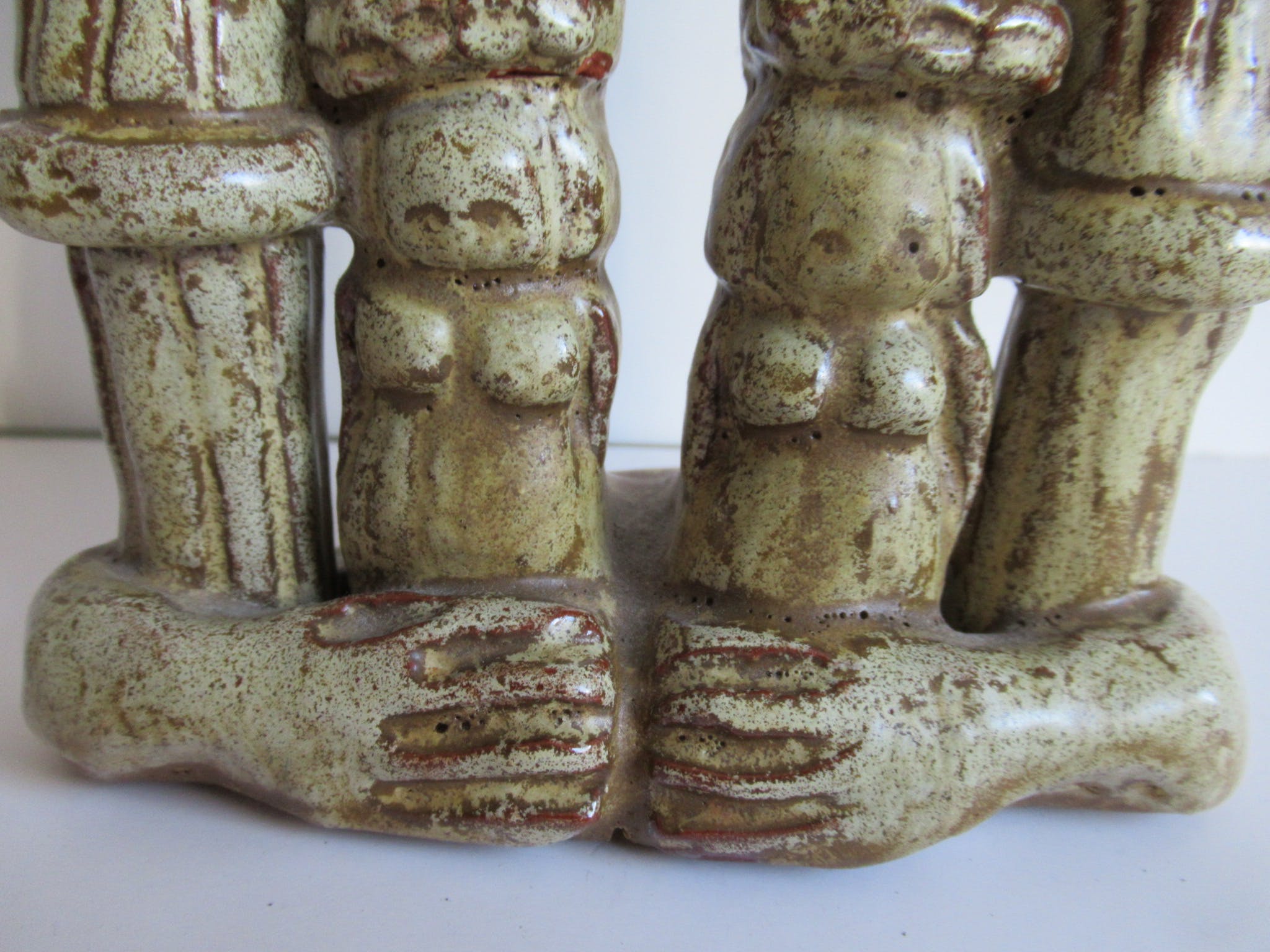 Niet of onleesbaar gesigneerd - Gestapelde figuren kopen? Bied vanaf 1!