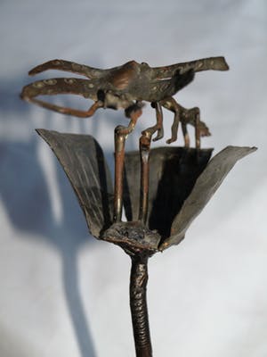 Niet of onleesbaar gesigneerd - Beeld van koper, "Libelle op klaproos" kopen? Bied vanaf 1!