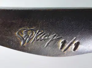 Marinus Klap - Figuur met bal, bronzen beeld (unica) kopen? Bied vanaf 350!