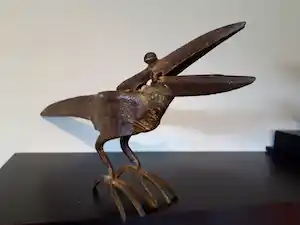 Georg Wittwer - bronzen vogel verkocht voor € 200!
