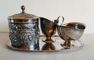 Herbert Hooijkaas - D.E. Serveerset gemerkt HH 90 kopen? Bied vanaf 49!