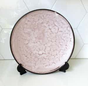 Mobach Keramiek - Grote wit geglazuurde fruitschaal verkocht voor € 10!