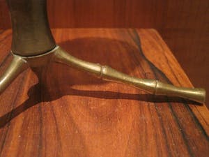 Brons (Onbekend) - 2 Japanse kandelaars. kopen? Bied vanaf 45!