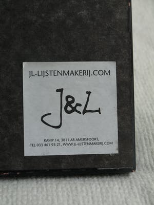 Niet of onleesbaar gesigneerd - Ingelijste gouache op zijde, Japan? China? , Figuren in berglandschap kopen? Bied vanaf 1!