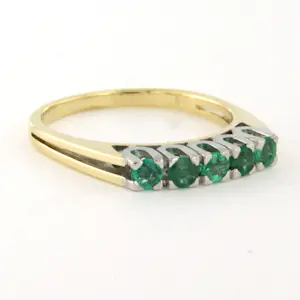 14k bicolour gouden ring bezet met smaragd - ringmaat 18.75 (59) kopen? Bied vanaf 250!