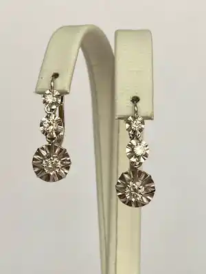 Buy Vintage 18 kt witgouden hangende oorbellen met diamanten? Bid from 750!