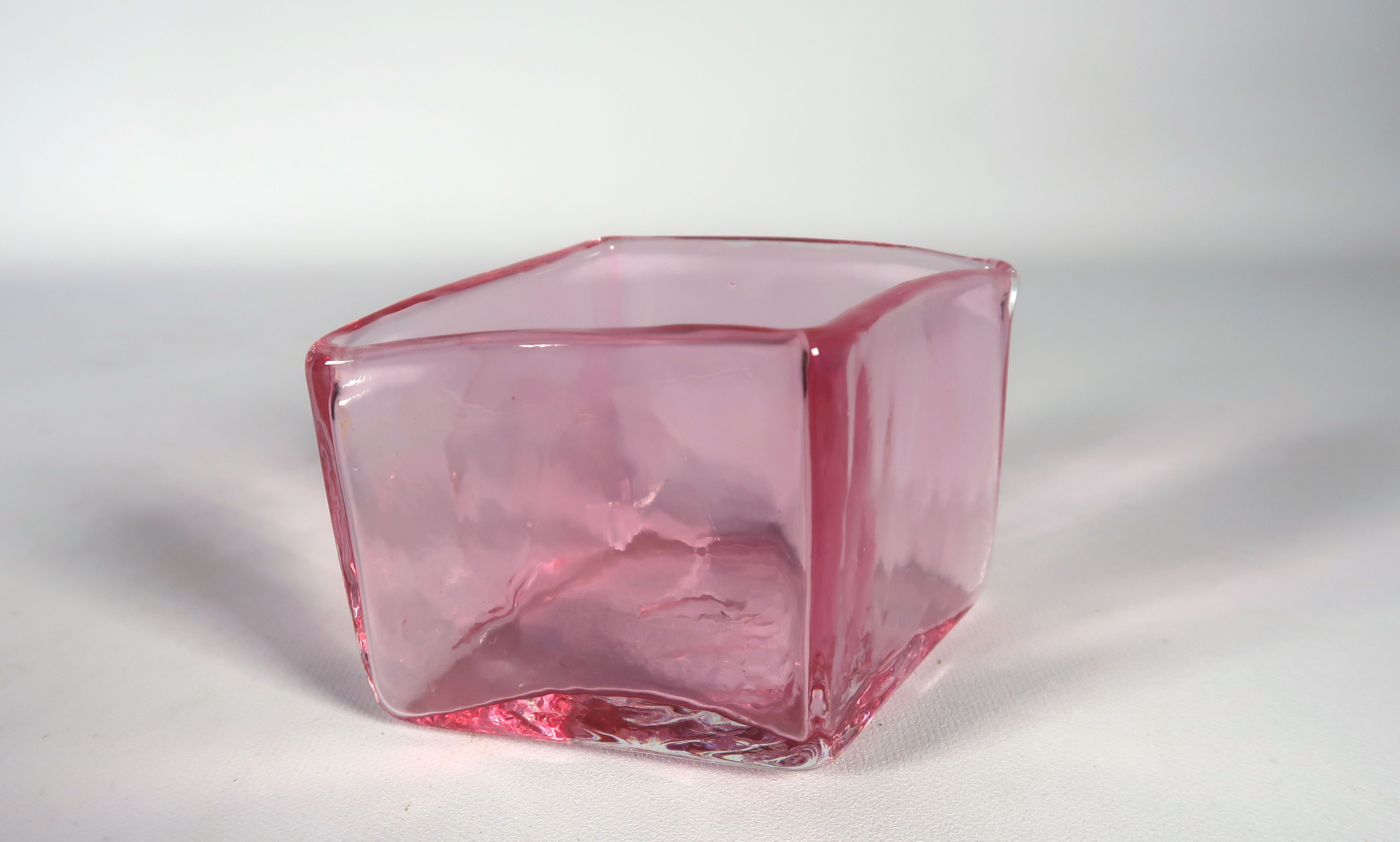 Bernard Heesen - Glas, Schaaltje verkocht voor € 20!