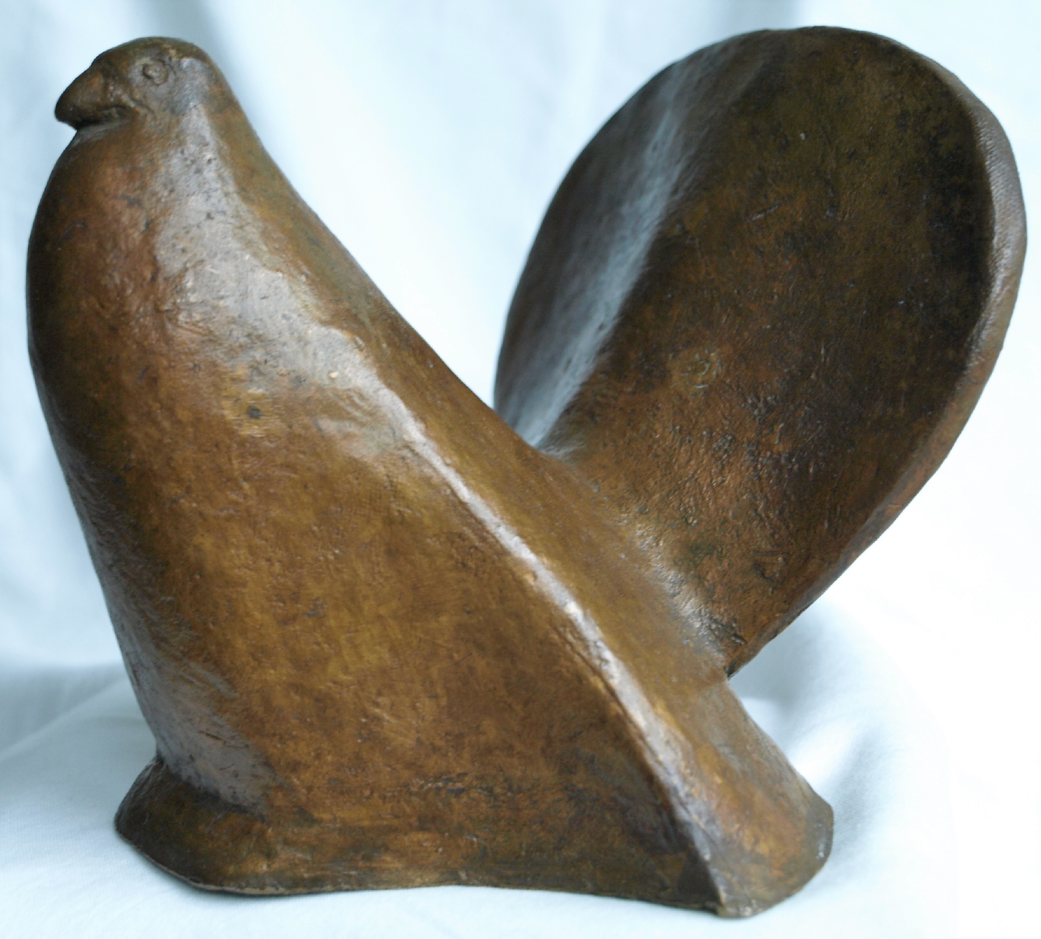 Niet of onleesbaar gesigneerd - Bronzen beeld , Duif / Doffer  kopen? Bied vanaf 1!