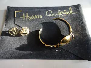 Harrie Lenferink - bronzen sieradenset brutalist in zakje met handtekening kopen? Bied vanaf 175!