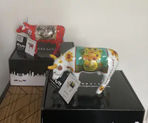 Marianne Bey - Selfportrait Rembrandt & Sunflowers Van Gogh kopen? Bied vanaf 50!