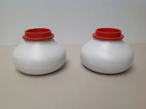 Ruudt Peters - Object/ Gebruiksvoorwerp bestaande uit twee containders van steengoed kopen? Bied vanaf 95!