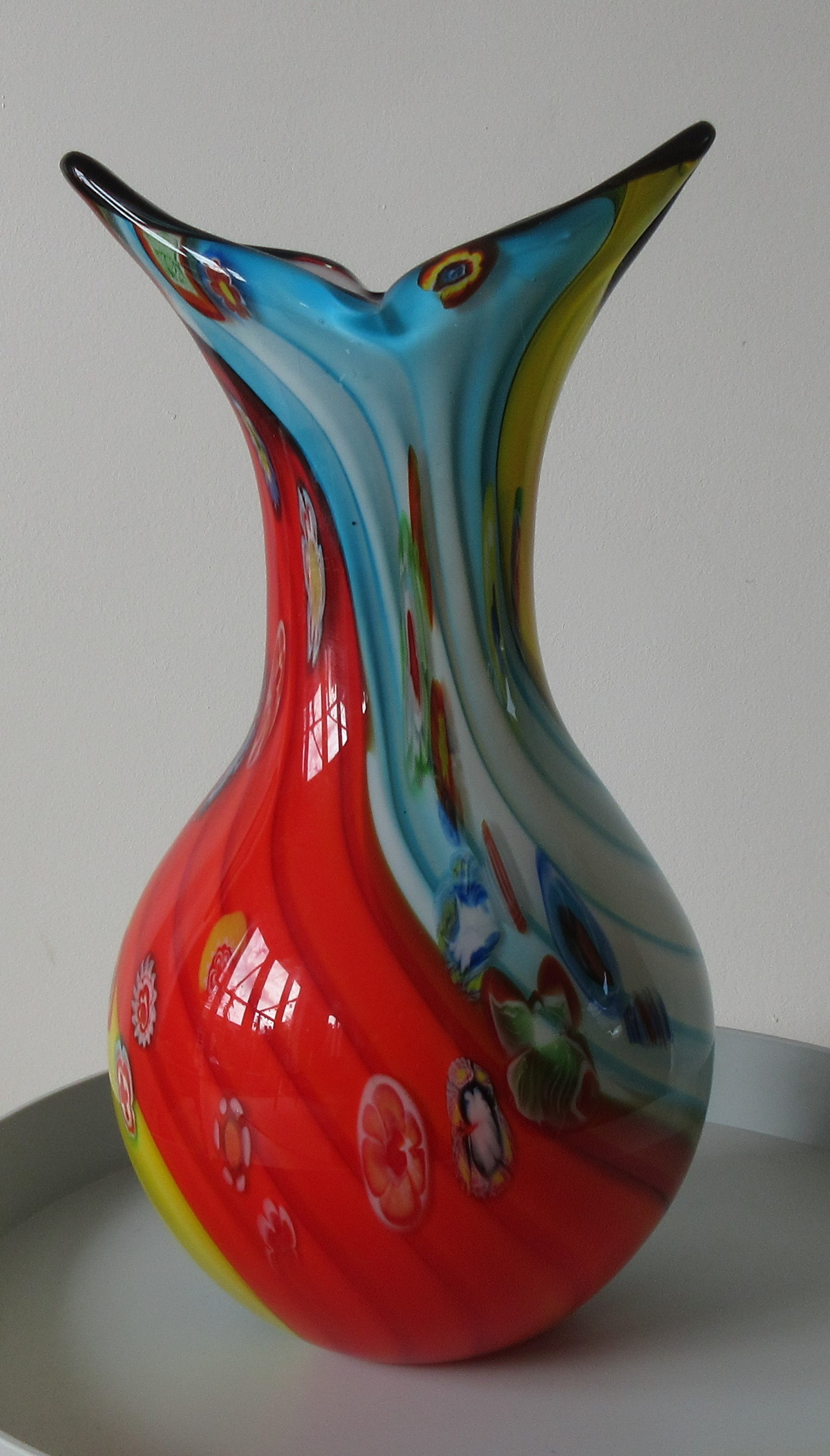 Niet of onleesbaar gesigneerd - Murano (toegeschr.) Prachtige meerkleurige Murrine studio glazen vaas  kopen? Bied vanaf 1!