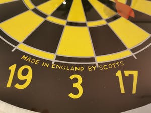 Hilde Mohring - Darts kopen? Bied vanaf 30!