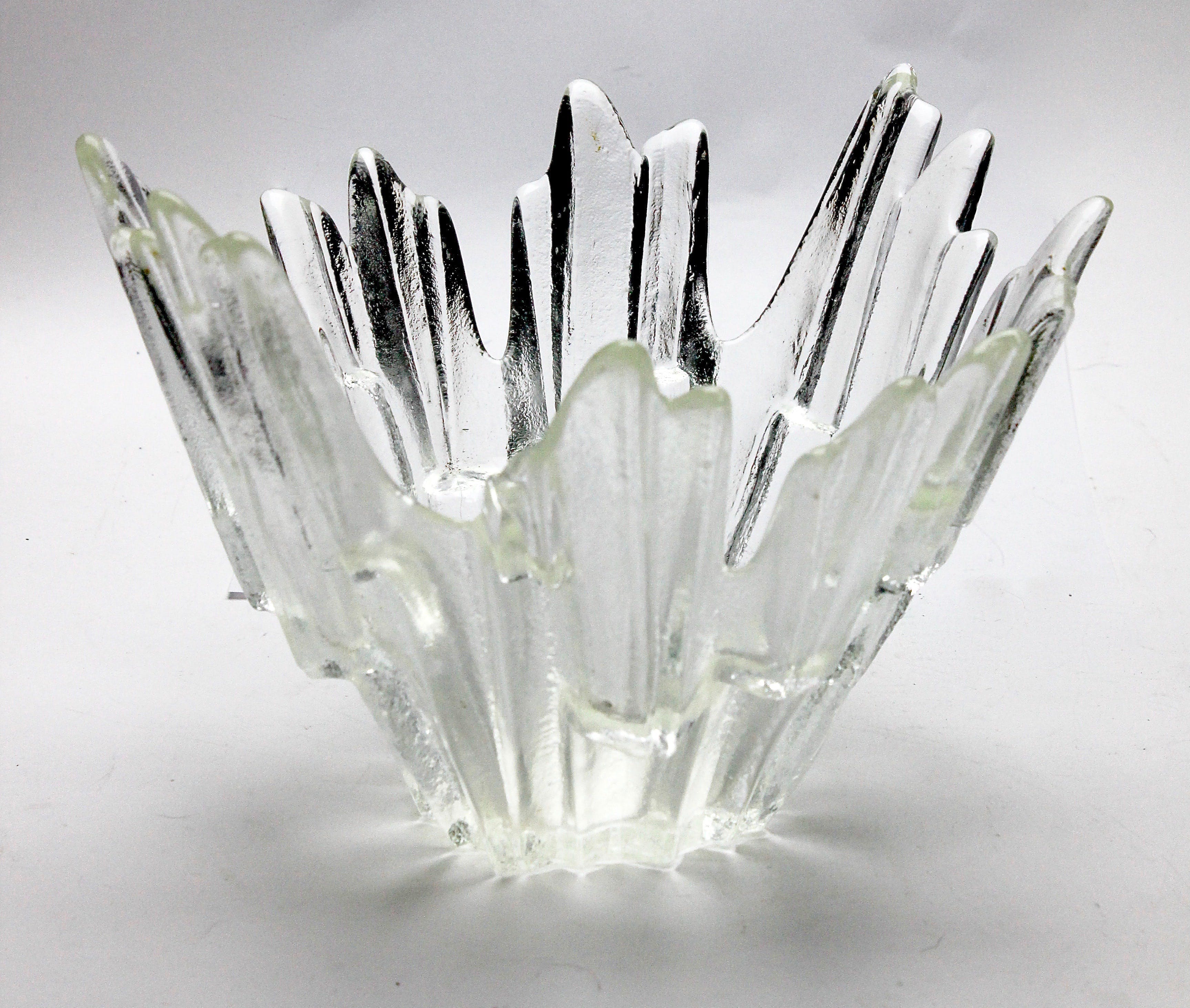 Tauno Wirkkala -  voor Humppila - Grote Noorderlicht schaal Revontulet verkocht voor € 9!