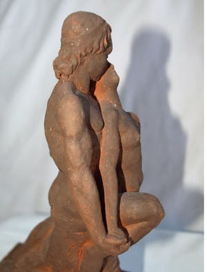 Niet of onleesbaar gesigneerd - Beeld van klei , Melodie , Rubinstein – 1941 – gesigneerd CH of HC kopen? Bied vanaf 1!
