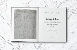 Christo - XXL Book Wrapped Trees + print + originele stof, gesigneerd&genummerd - Taschen kopen? Bied vanaf 539!