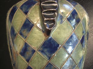 Roger Guerin - Handgemaakte kruik of vaas/twee oren. kopen? Bied vanaf 10!