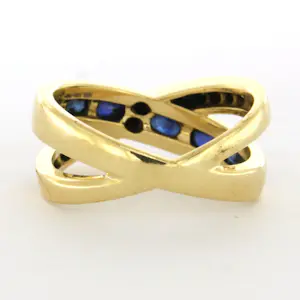 18k gouden ring met saffier en briljant geslepen diamant tot. 0.30ct kopen? Bied vanaf 910!