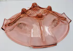 August Walther & Sohne AG - Roze persglas schaal "Sigrid" kopen? Bied vanaf 20!