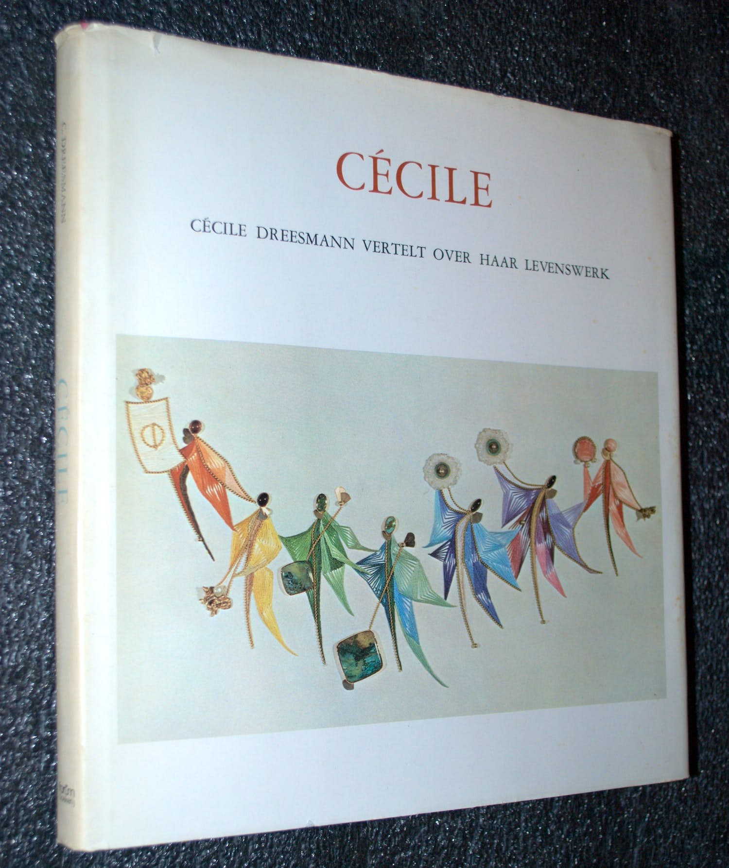 Cecile Dreesmann - vertelt over haar levenswerk, gesigneerd met opdracht 4 dec 1977,incl expoboekje kopen? Bied vanaf 20!