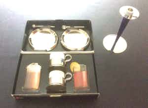 Niet of onleesbaar gesigneerd - MENU-DANISH STEELHOUSE: kandelaar en koffie/theeset verkocht voor € 1!