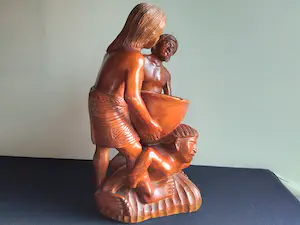 Niet of onleesbaar gesigneerd - Prachtig houten beeld van bontoc stam uit de Filippijnen kopen? Bied vanaf 1!