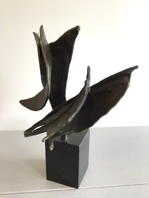 Bernadette Leijdekkers - Sculptuur “ De wind in de zeilen “ kopen? Bied vanaf 79!