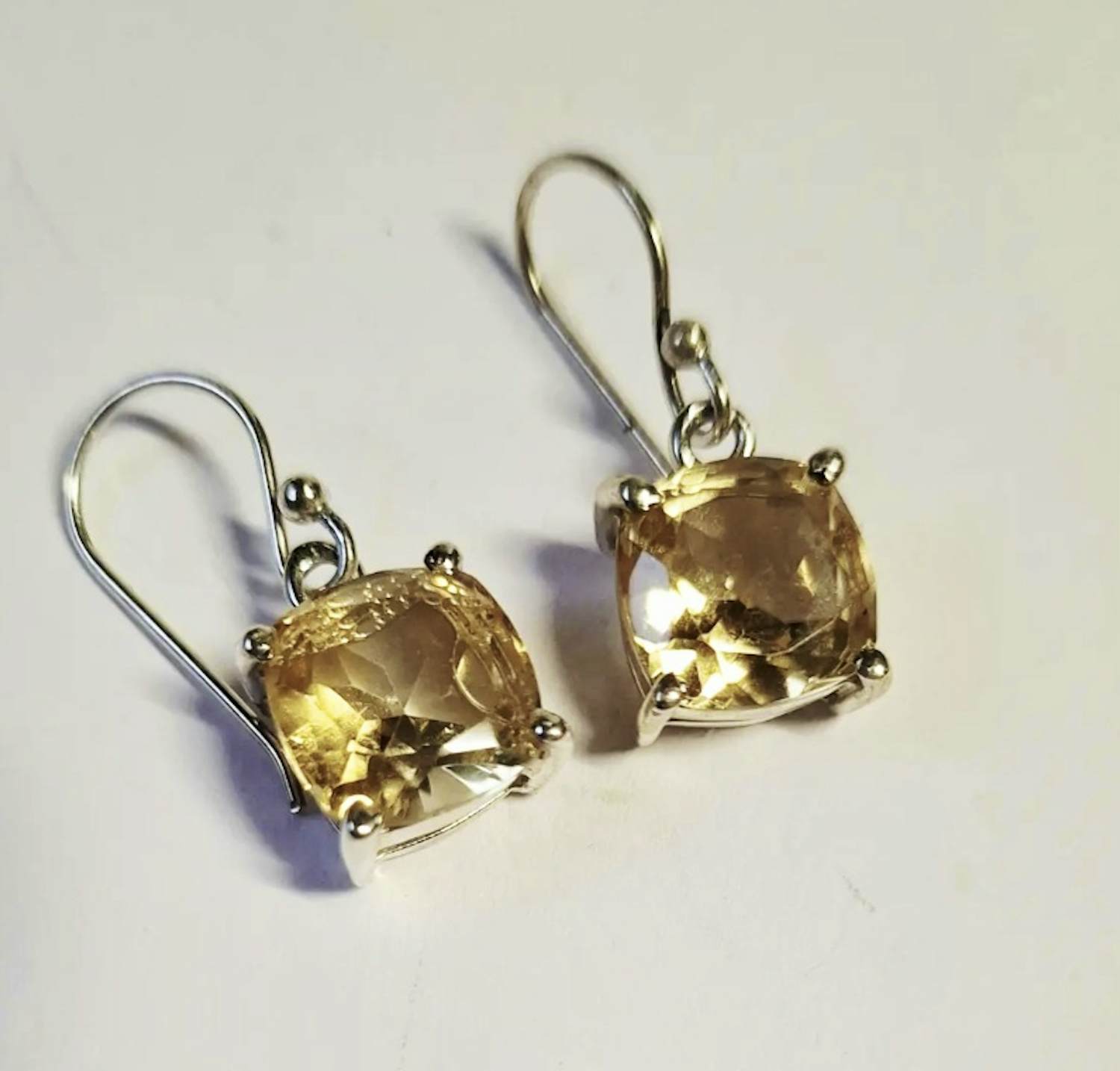 Nieuwe zilveren oorbellen met facetgeslepen Citrien kopen? Bied vanaf 60!