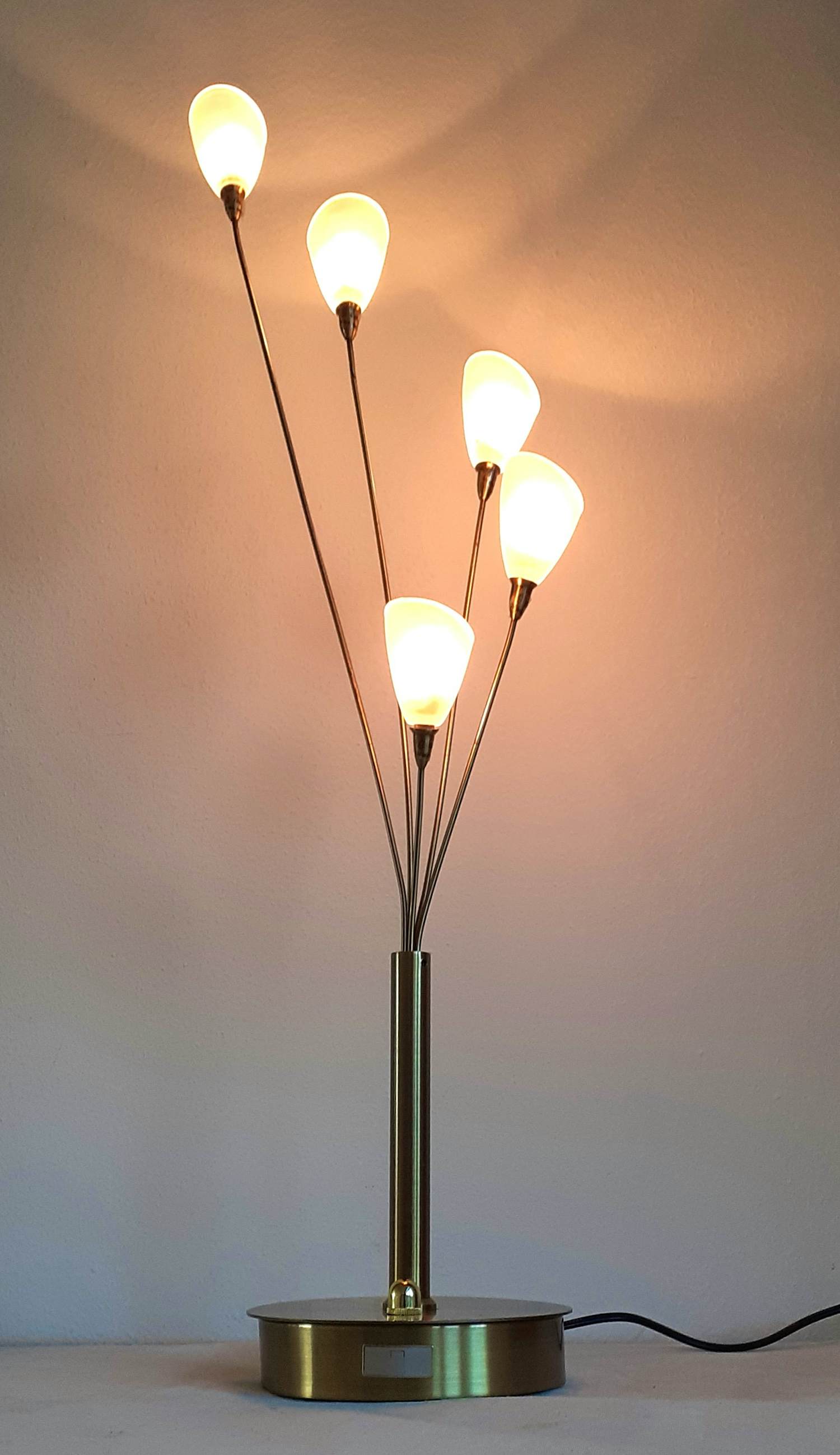 Jan des Bouvrie - Originele lamp: Vintage bosje sneeuw kelkjes/tulpjes fabricaat Boxford kopen? Bied vanaf 35!