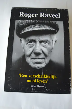 Roger Raveel - Een verschrikkelijk mooi leven. GESIGNEERD ! kopen? Bied vanaf 225!