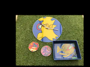 Corneille - fraaie ovenschaal + 2 onderzetters + glazen klok kopen? Bied vanaf 50!