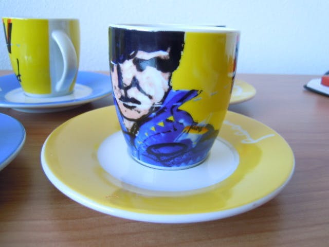 Herman Brood - 5 Kop en schotel met ELVIS afbeelding verkocht voor € 35!