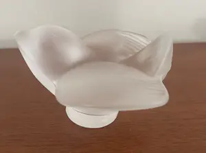 Sevres - Satijn kristallen beeldje van een vogel kopen? Bied vanaf 25!