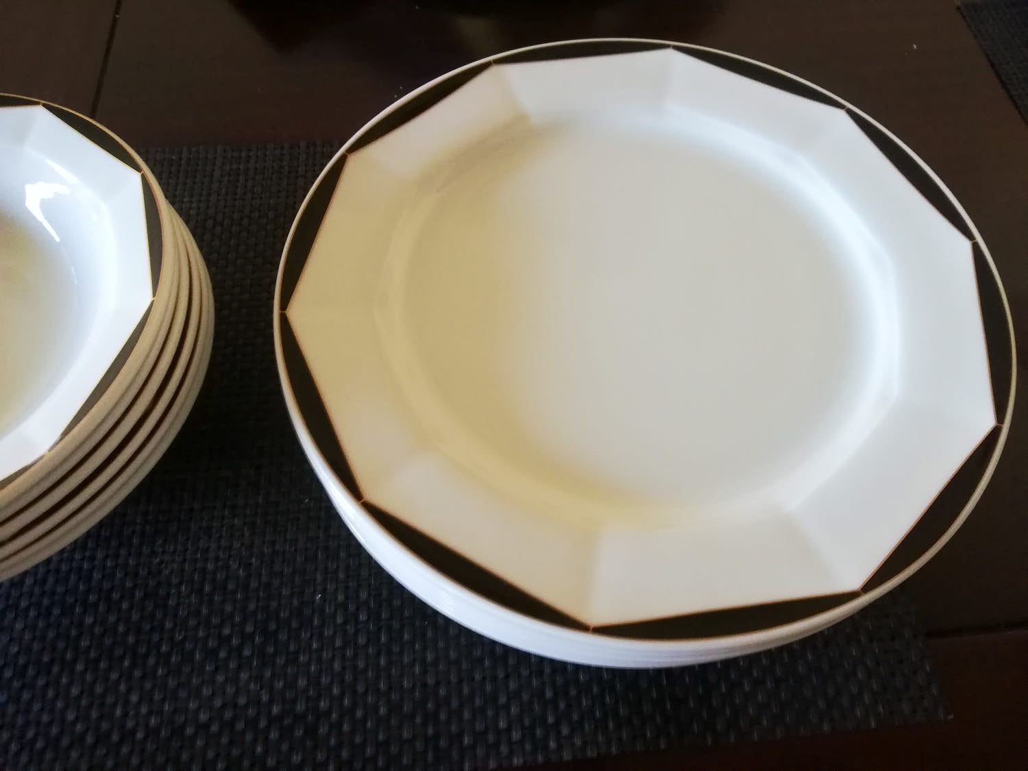 Villeroy en Boch - 14x exclusievere zeldzame borden, mooie kwaliteit verkocht voor € 79!
