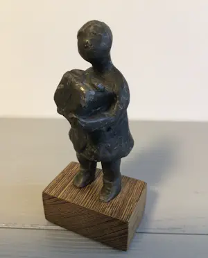 Judith Braun - “ Meisje met cadeau “ kopen? Bied vanaf 69!