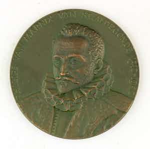 Han Wezelaar - Bronzen penning: Philips van Marnix van Sint Aldegonde, 1940 verkocht voor € 55!